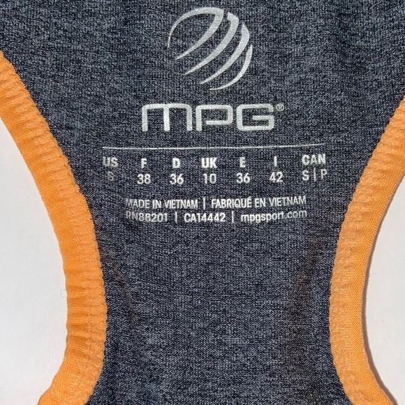 MPG women’s athletic tank top‎ - Picture 8 of 15
